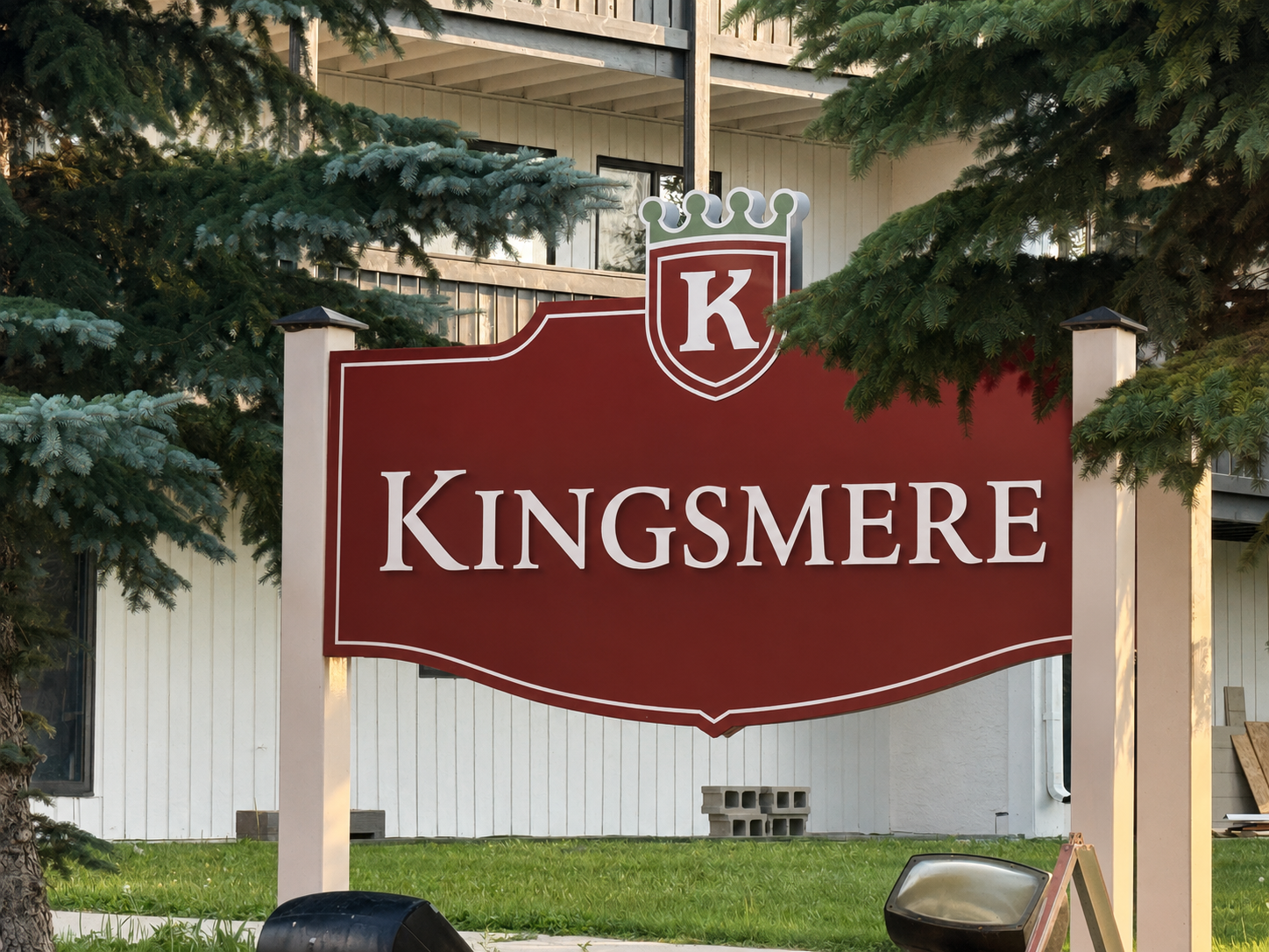 Kingsmere neighbourhood sign